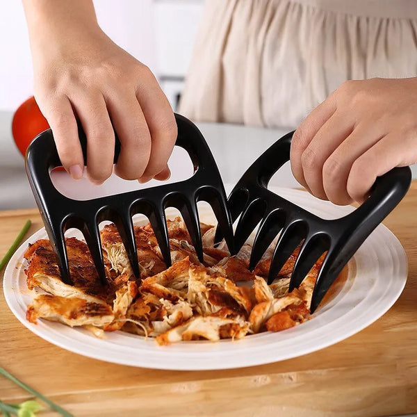 Set of 2 Bear Claw Barbecue Forks: Perfect for Manually Shredding Pork, Ideal for Barbecue and Kitchen Use, Includes Bread Grinder Attachment